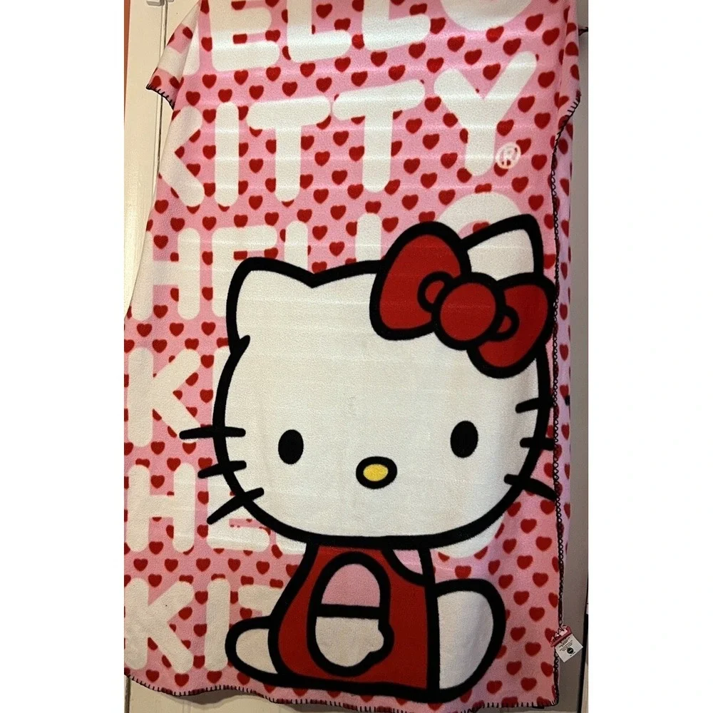 Hello Kitty Blanket by‎ Sanrio Fleece Valentines Hearts 34x51 inches Vintage